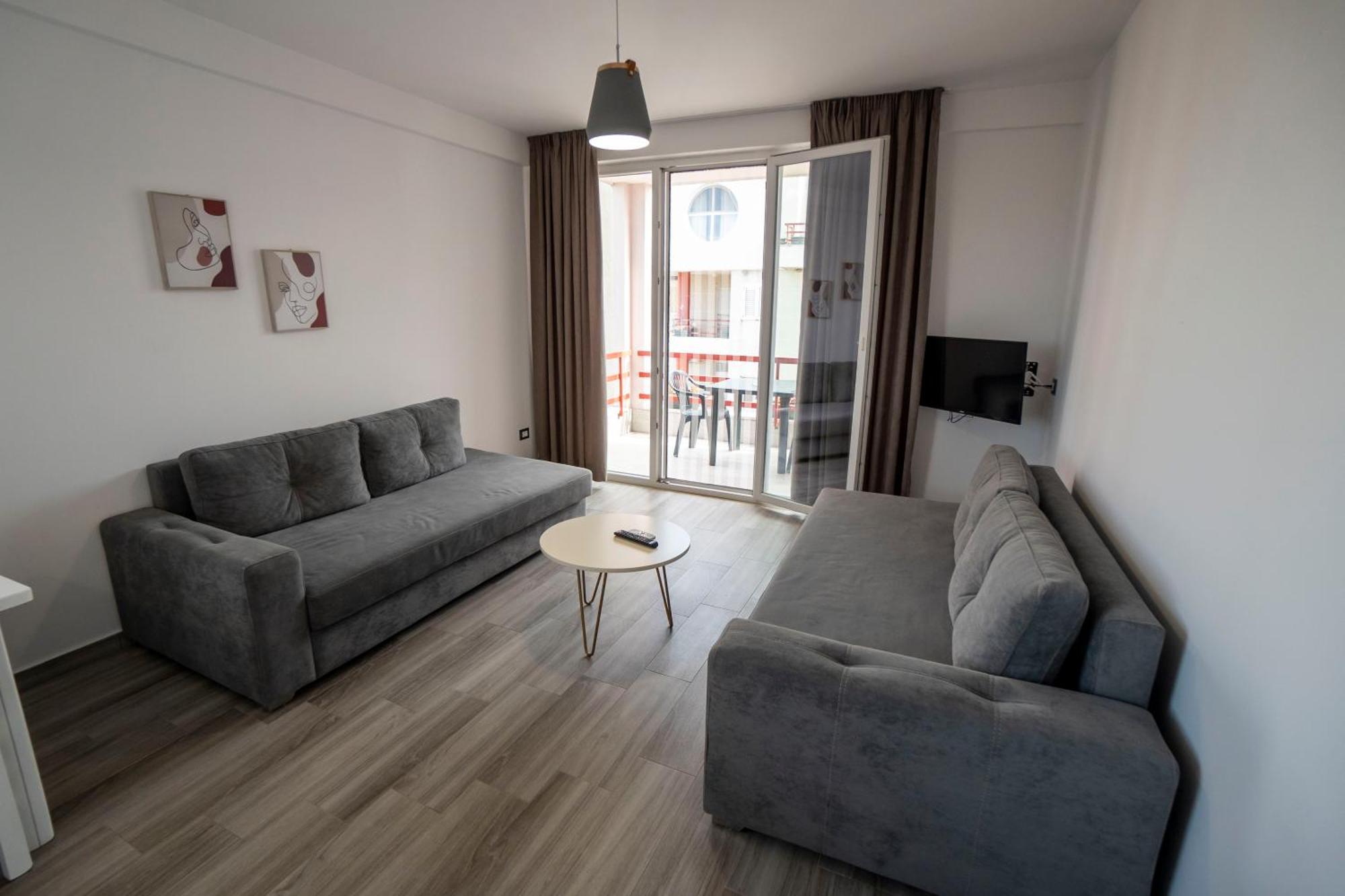Tuttomondo Apartments Golem  Eksteriør billede